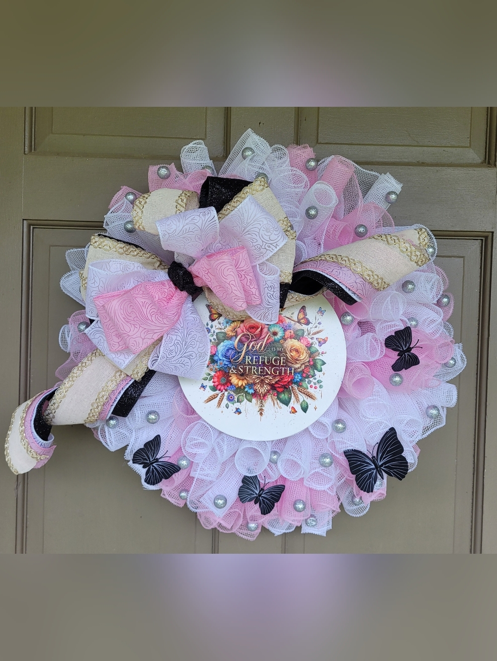 Handmade 'God Is My Refuge And Strength' White and Pink Decorative Mesh Wreath